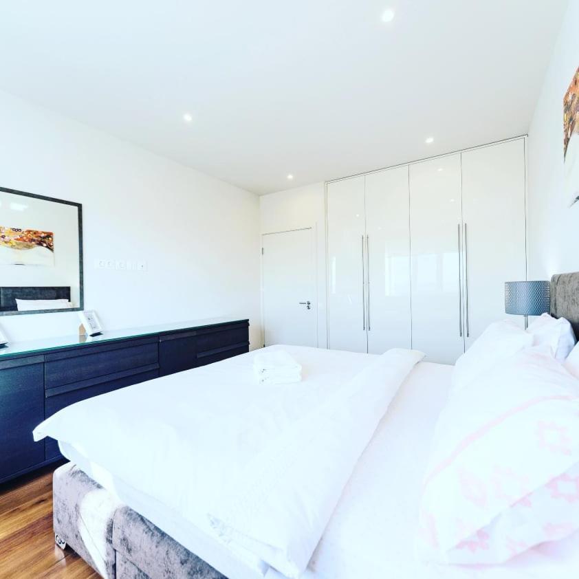 Роскошная 3К Квартира 125М2. 22 Этаж. Набережная. Дрим Таун. Kiev Esterno foto